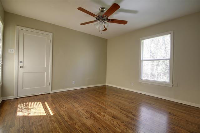 Building Photo - 505 Roberts St