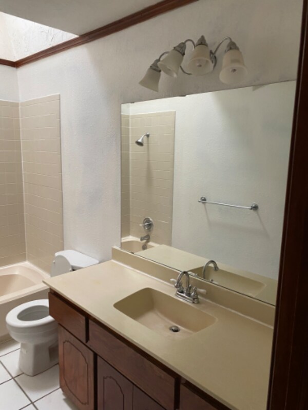 Building Photo - 7505 Cecilia Pl