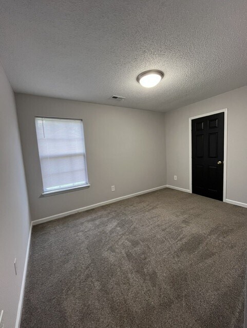Building Photo - 2538 Myers St