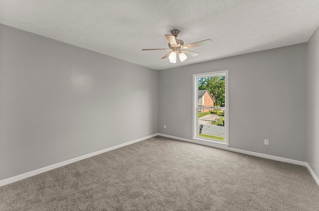 Building Photo - 6344 Olde Towne Dr