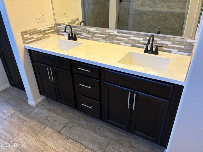 Building Photo - 12764 W Caraveo Pl