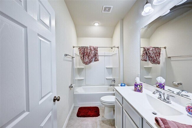 Building Photo - 23847 Northwood Terrace Ln