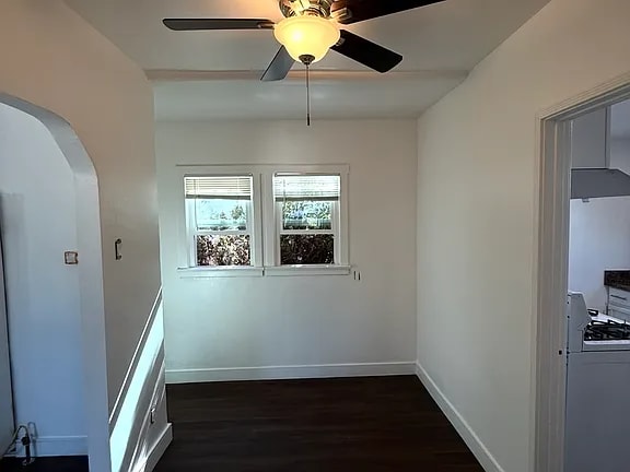 Building Photo - 439 S Evergreen Ave