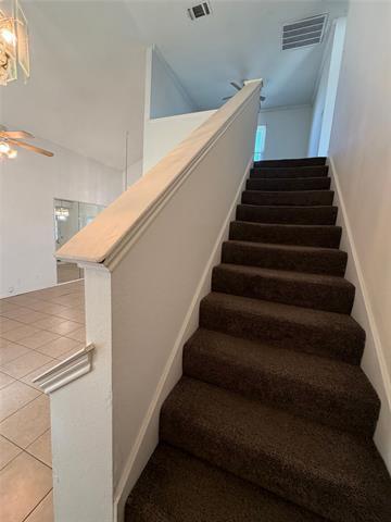 Building Photo - 805 Hillbrooke Dr