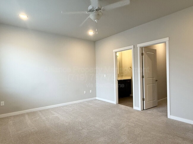Building Photo - 5424 Carvel Grove