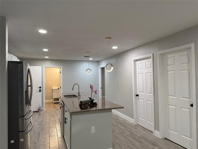 Building Photo - 3640 Rachel St