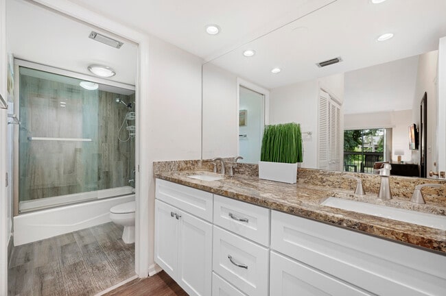 Building Photo - 11863 Wimbledon Cir