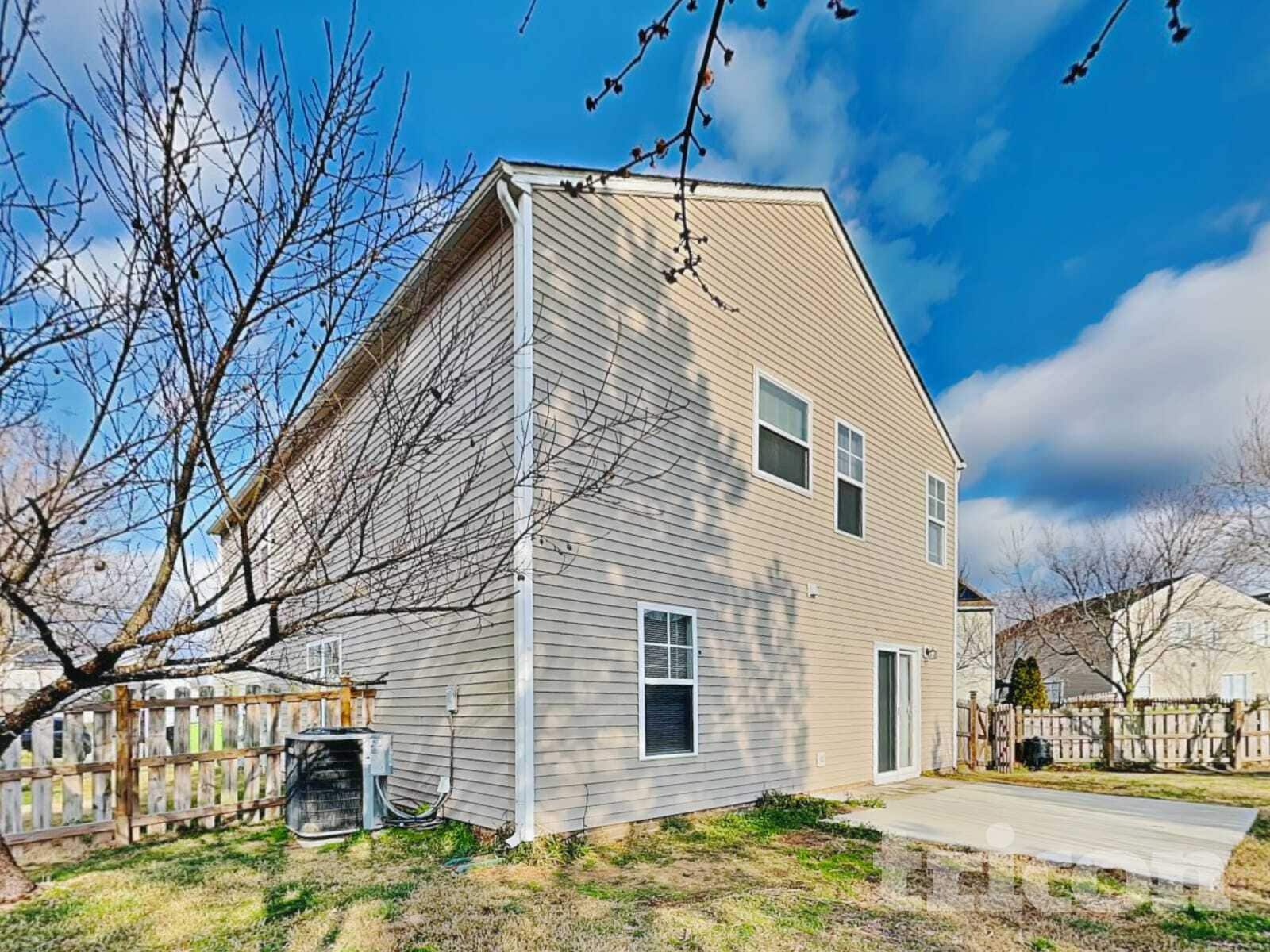 Building Photo - 4505 Arcaro Dr