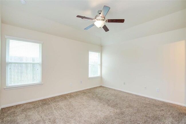 Building Photo - 2131 Tandy Park Way