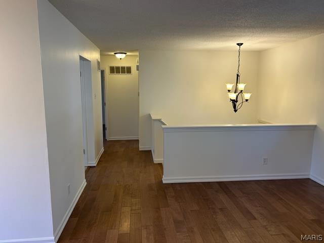 Building Photo - 1 Braquewood Ct