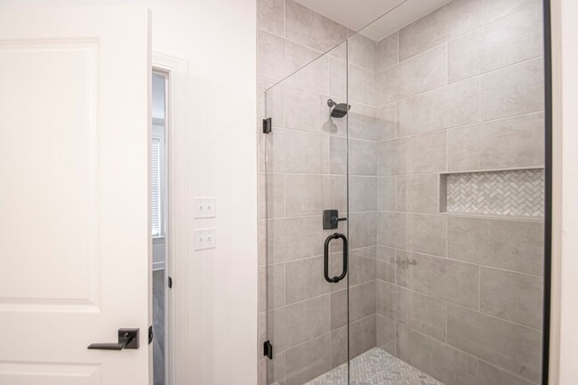 Building Photo - New Construction 4 bed 2 1/2 Bath, 2,310 s...