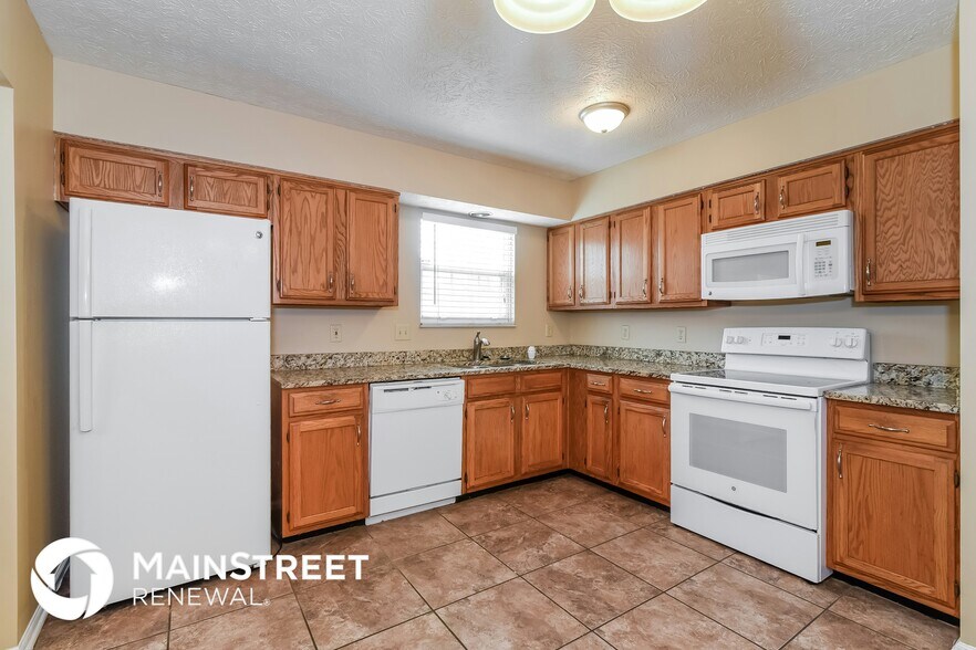 Building Photo - 7727 Maradona Dr S