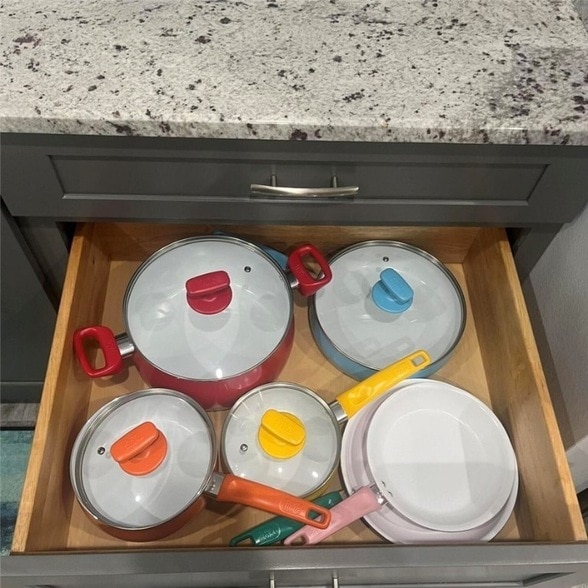 Building Photo - 5845 Garretts Rd