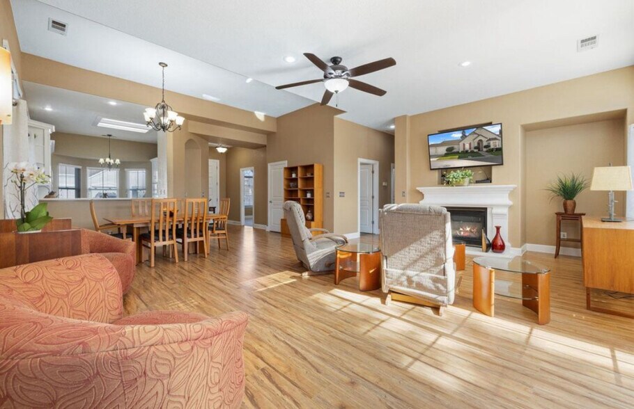 Building Photo - 3220 Humberton Pl