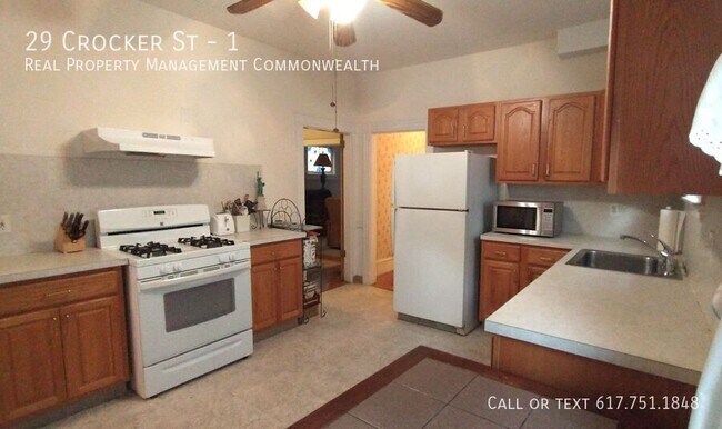 Primary Photo - 29 Crocker St