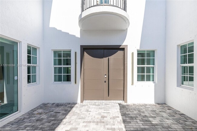 Building Photo - 8072 NW 123rd Terrace