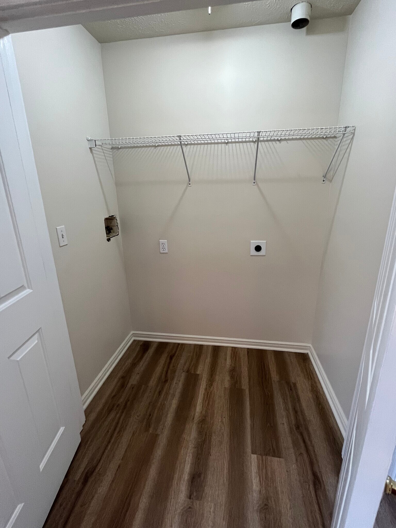 Building Photo - 6121 Upper Hunters Trace