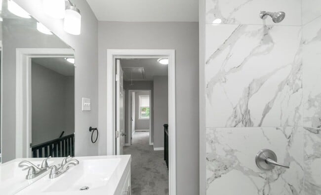 Building Photo - 4015 Granite Rd