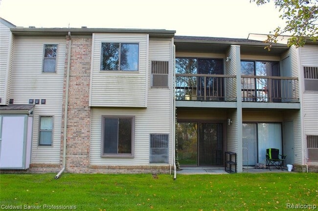 Building Photo - 42540 Lilley Pointe Dr