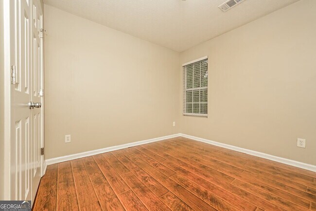 Building Photo - 1590 New Orleans Way