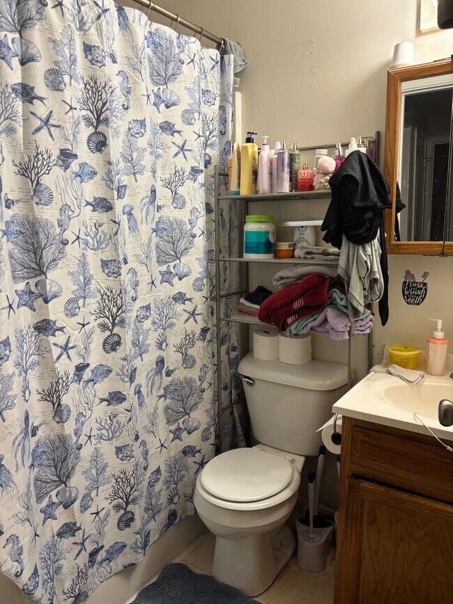 Building Photo - 1071 Kathryn