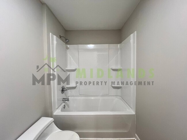 Building Photo - 1348 Ramblin Rd