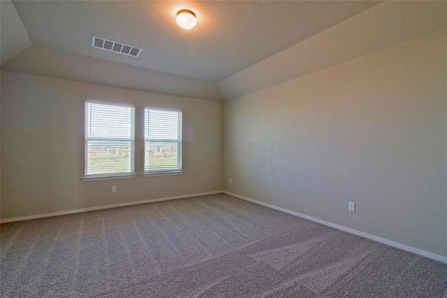 Building Photo - 6501 Wolf Pack Dr