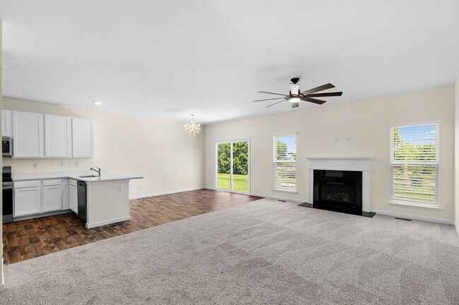 Building Photo - 297 Osprey Ct