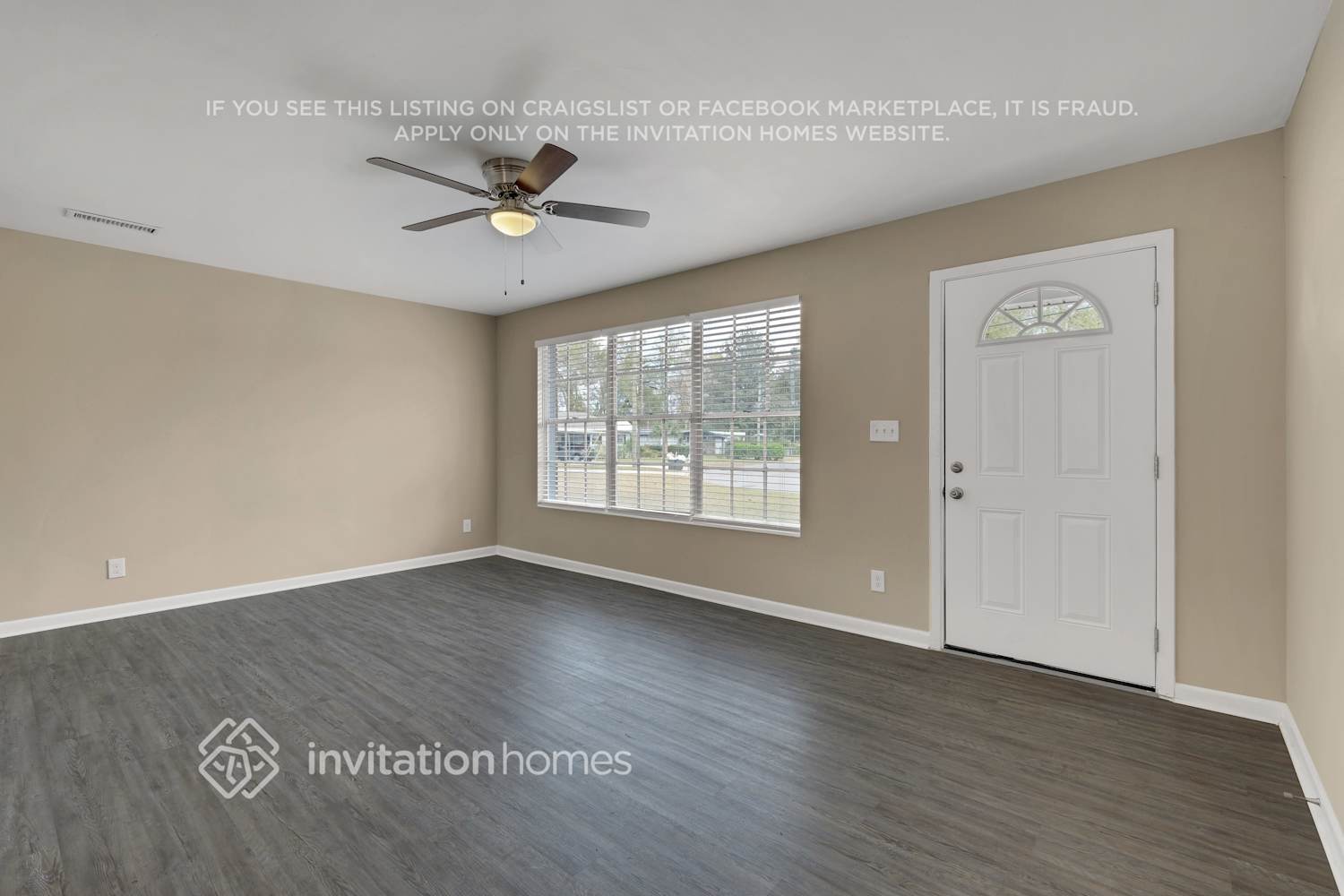 Building Photo - 1650 Cezanne Dr W