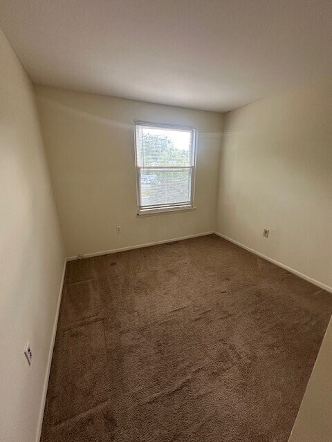 Third bedroom - 6 Bristol Way