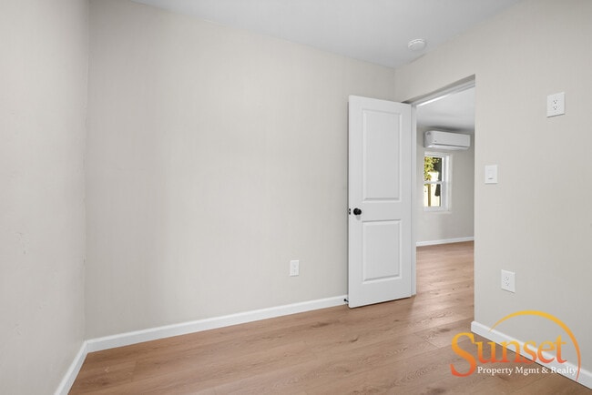 Building Photo - 4628 Altadena Ave.