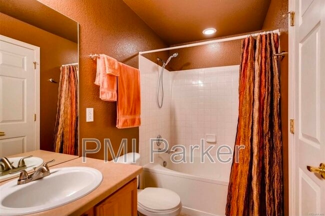 Building Photo - 9369 Amison Cir