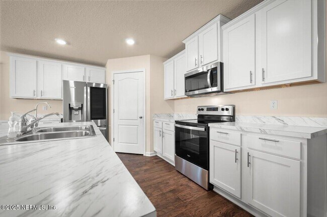 Building Photo - 2080 Denton Trce