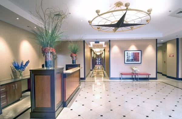 Building Photo - 1 Park Ln