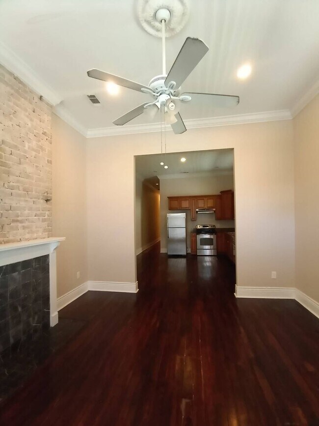 Building Photo - 3028 Cleveland Ave