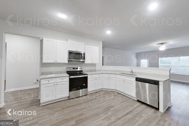 Building Photo - 3559 Bridgewood Dr