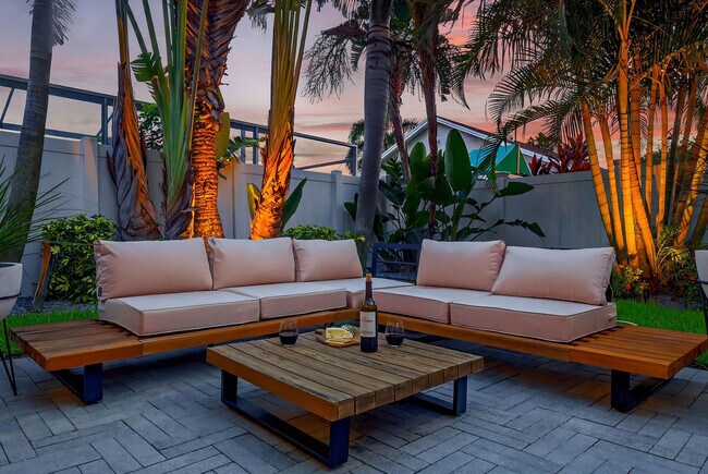 Building Photo - 14506 Clifty Ct