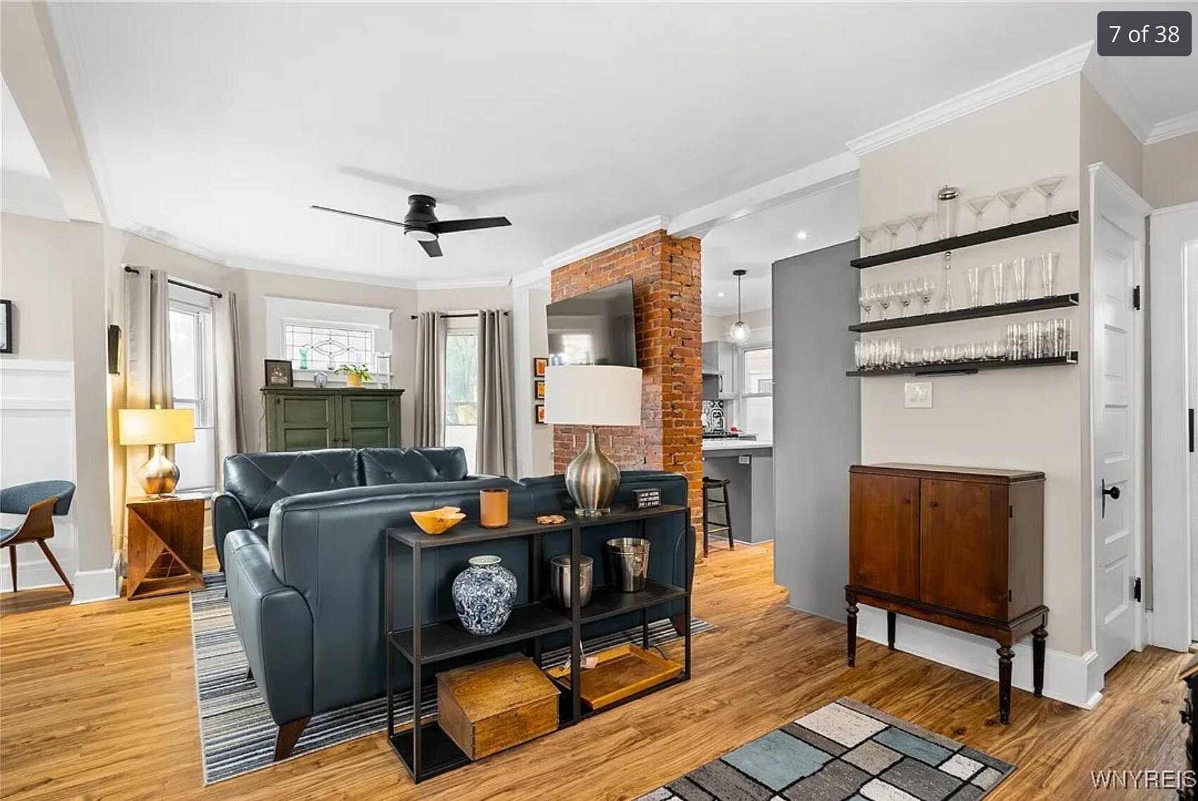 Building Photo - 383 Summer St