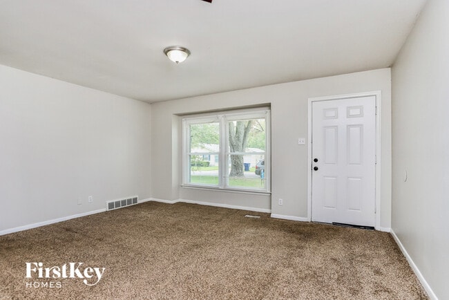 Building Photo - 1006 Aspen Dr