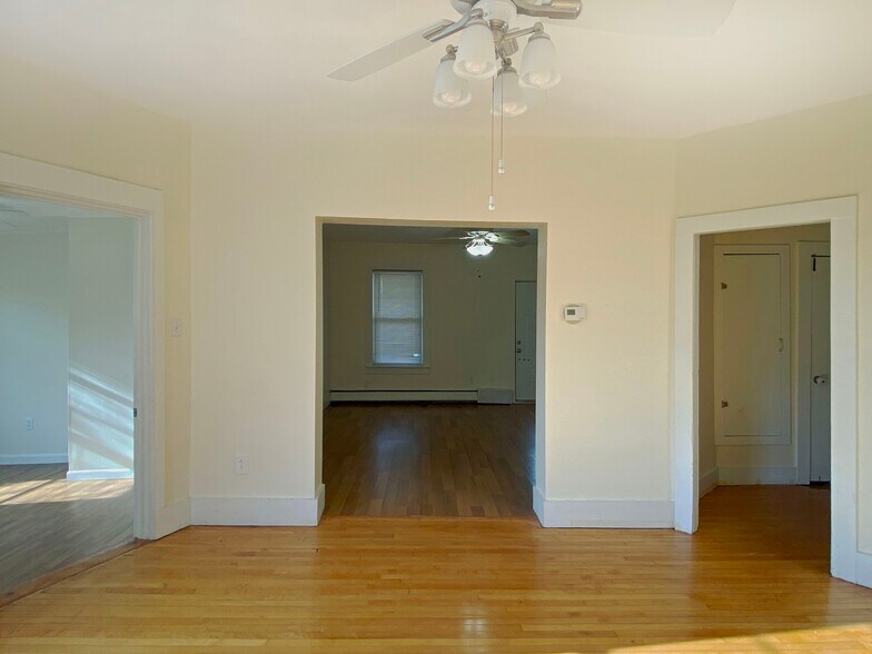 Dining Room - 111 Ashland St
