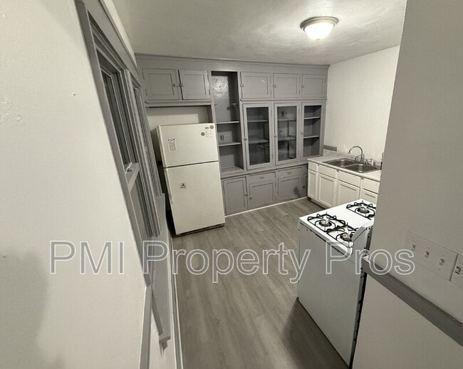 Building Photo - 1213 N 30th St