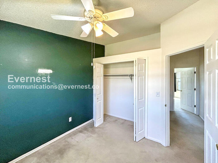 Building Photo - 3939 Smoke Tree Dr