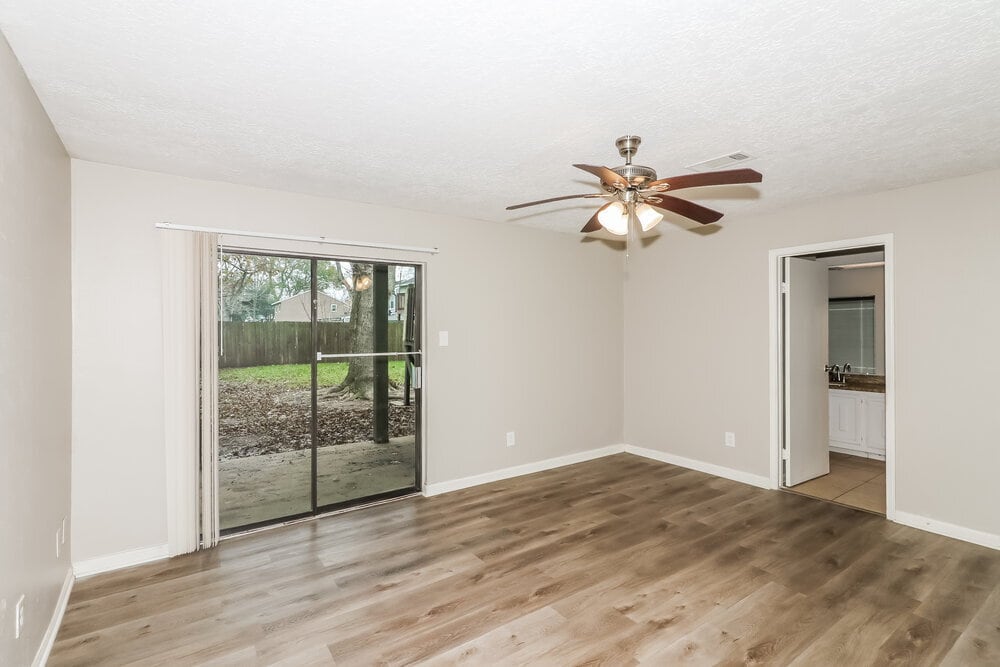 Building Photo - 1406 Mayweather Ln