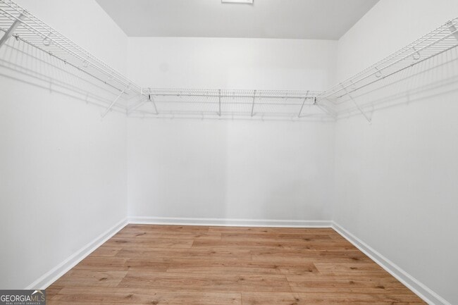 Building Photo - 715 Arbor Cove