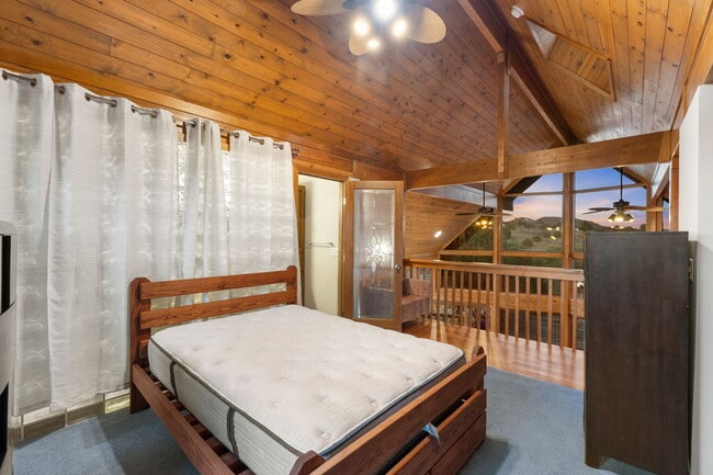 Building Photo - 13912 Grey Bears Trail
