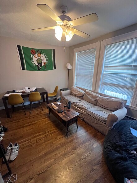 Building Photo - 586 Columbus Ave