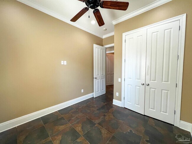 Building Photo - 337 Grand Oaks Blvd