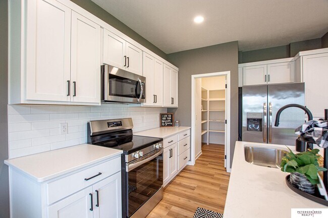 Building Photo - 14804 Willow St