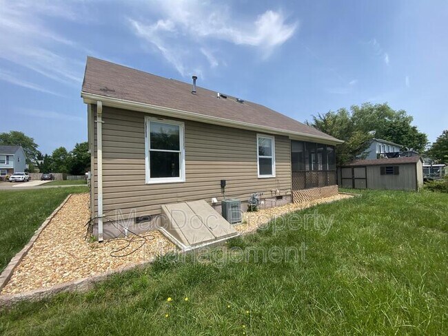 Building Photo - 10518 Bent Tree Drive