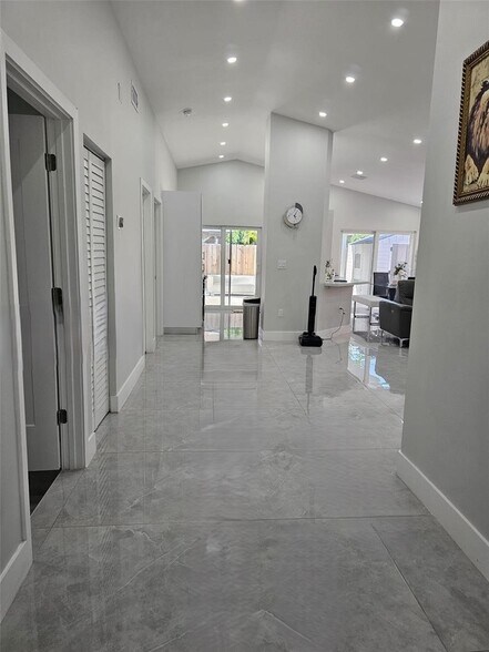 Building Photo - 14263 SW 177th Ter